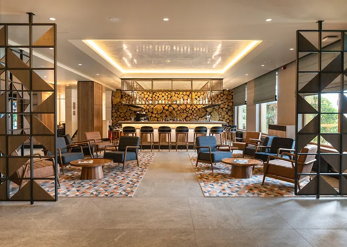 فندق Four Points By Sheraton بانسكو