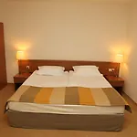 Four Points By Sheraton 호텔 반스코