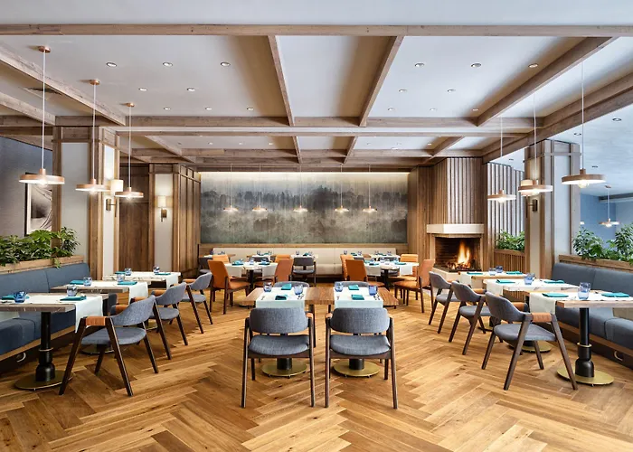 Four Points By Sheraton 호텔 반스코