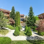 Four Points By Sheraton Szálloda 4*