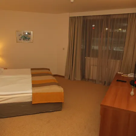 酒店 Four Points By Sheraton 4*