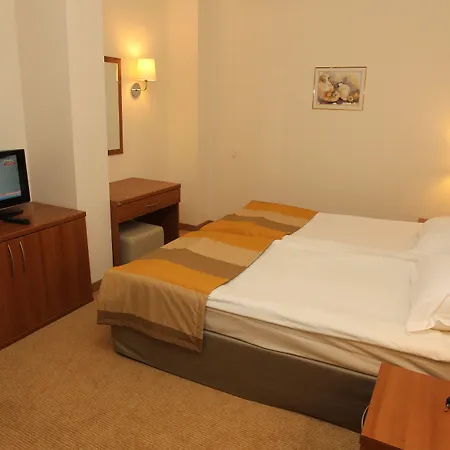 Four Points By Sheraton 4* 班斯科