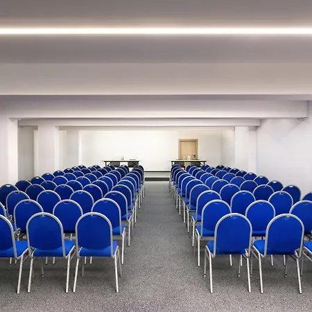 Готель Four Points By Sheraton Бансько